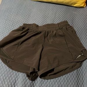Lululemon Black Hotty Hot Shorts 4”